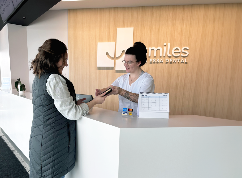 Dental Reception Check in
